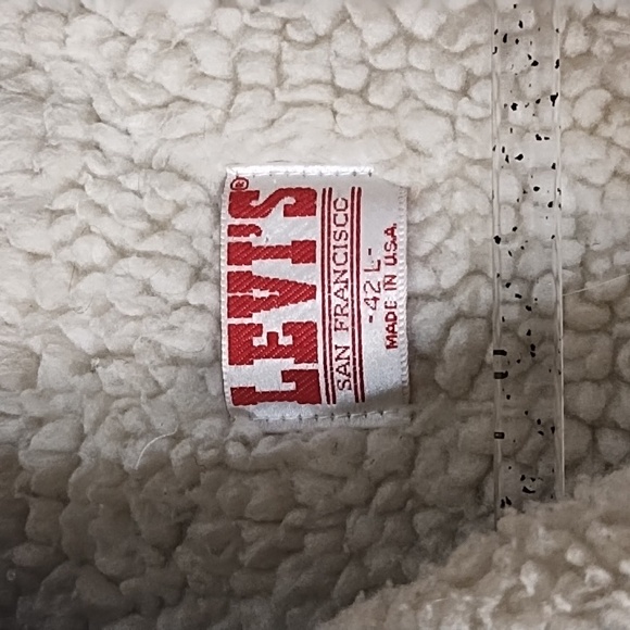 Vintage Levi's Sherpa Jacket - Picture 5 of 7